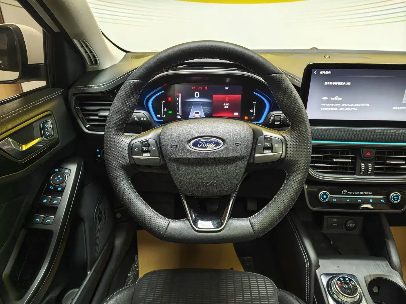 Ford Focus 2022 2021 Hatchback EcoBoost 180 Auto Trend