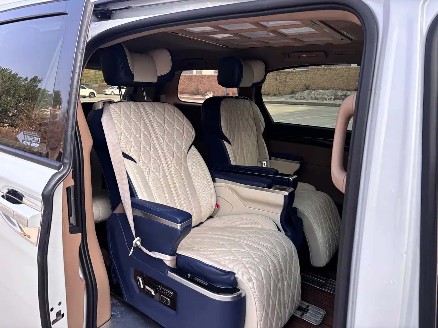 Buick GL8 2017 ES 28T Premium China V фото 8