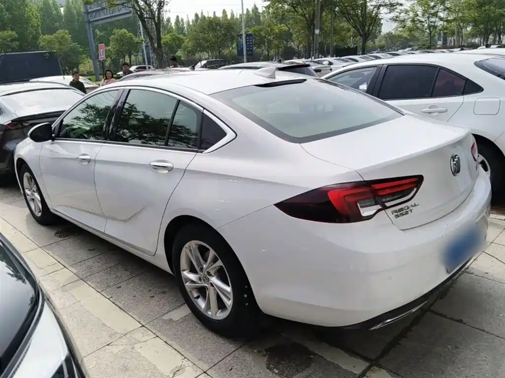 Buick Regal 2020 552T Elite фото 5