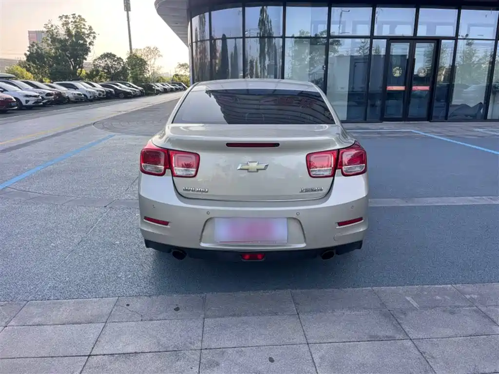 Chevrolet Malibu 2014 2.0L Automatic Comfort фото 12