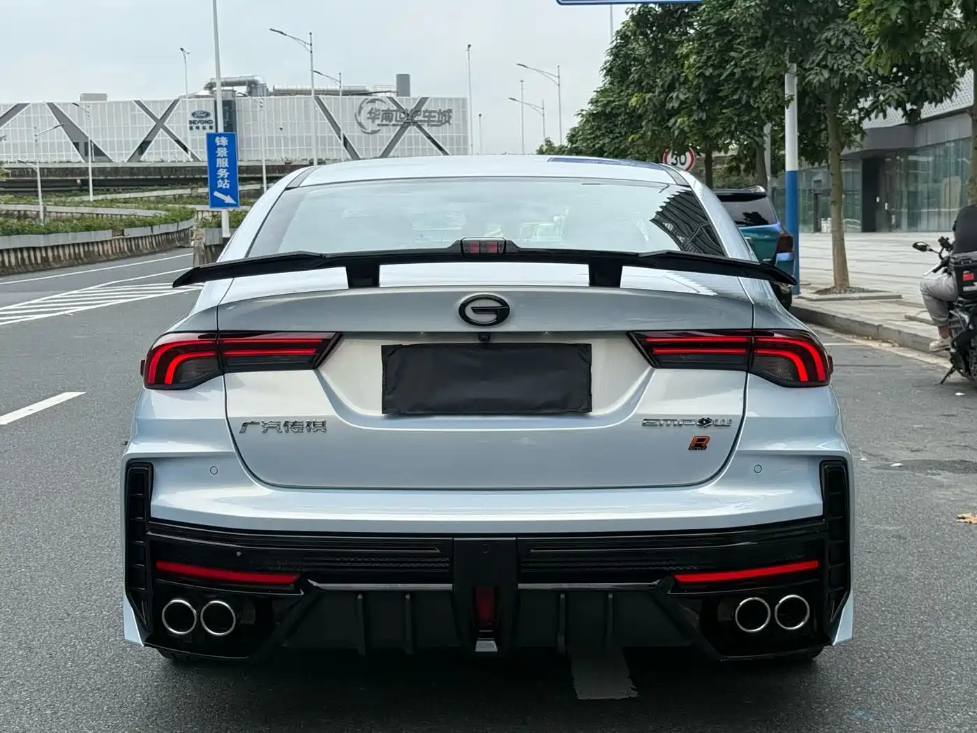 GAC Trumpchi Trumpchi Emkoo 2024 Model 270T DCT Shadow Leopard R-Style Edition фото 6
