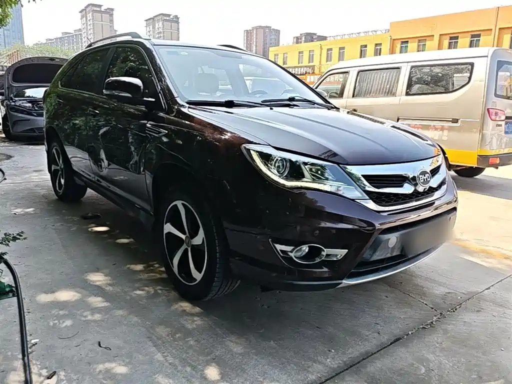 BYD S7 2016 2.0T Auto Premium Plus фото 4