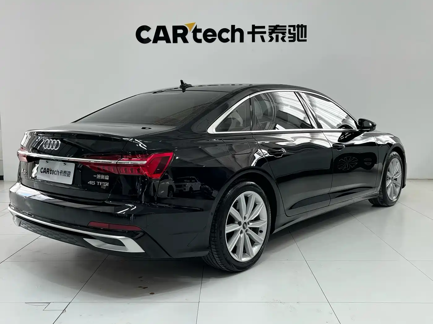 Audi A6L 2024 45 TFSI Premium Dynamic фото 13