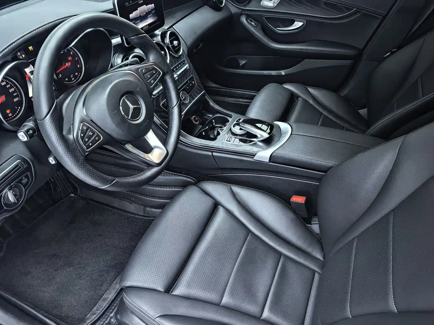 Mercedes-Benz C-Class 2018 C 200 L Sport Edition фото 9