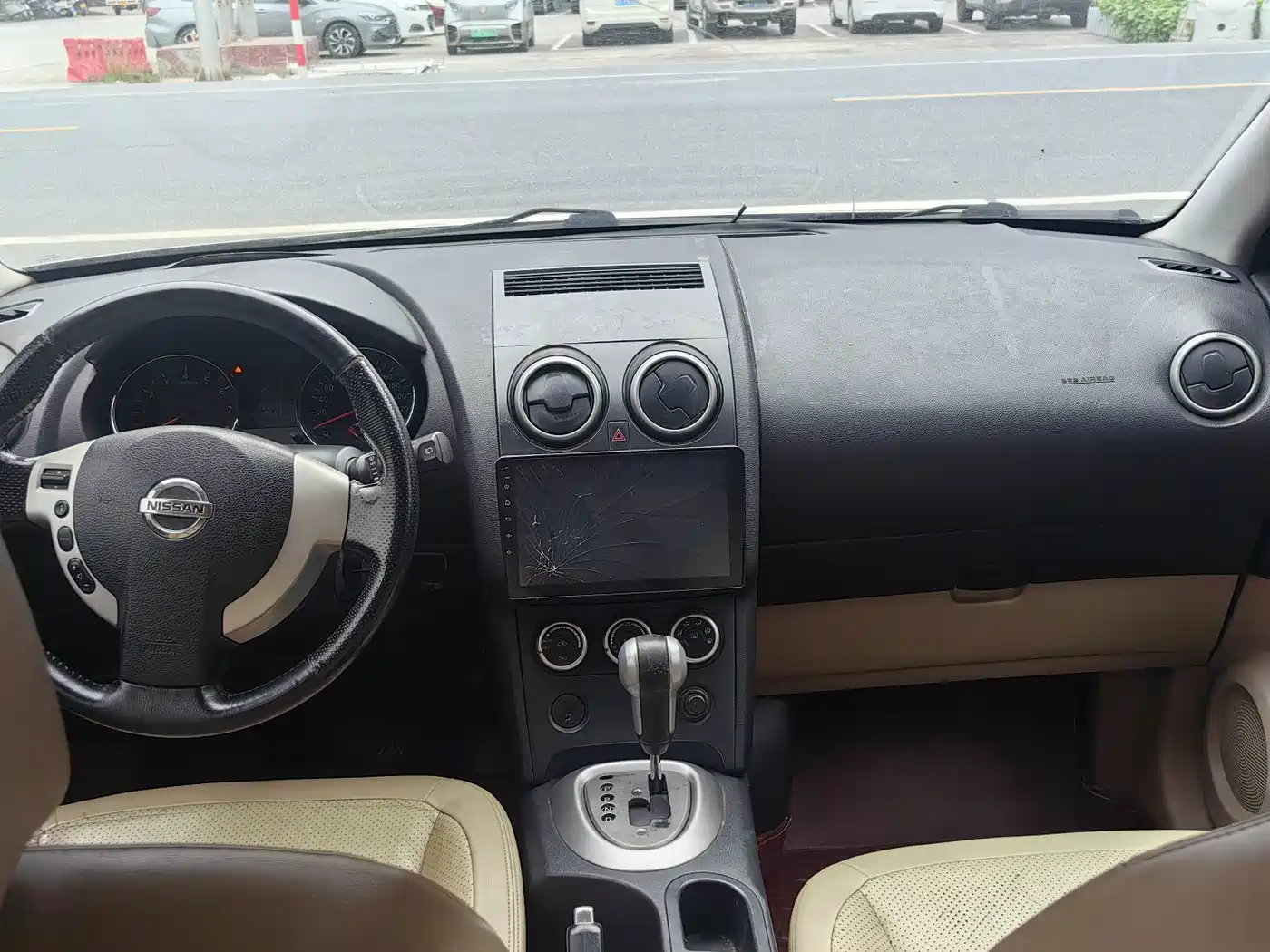 Nissan Qashqai 2011 2011 2.0XV Thunder CVT 2WD