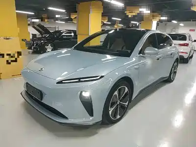NIO ET5T