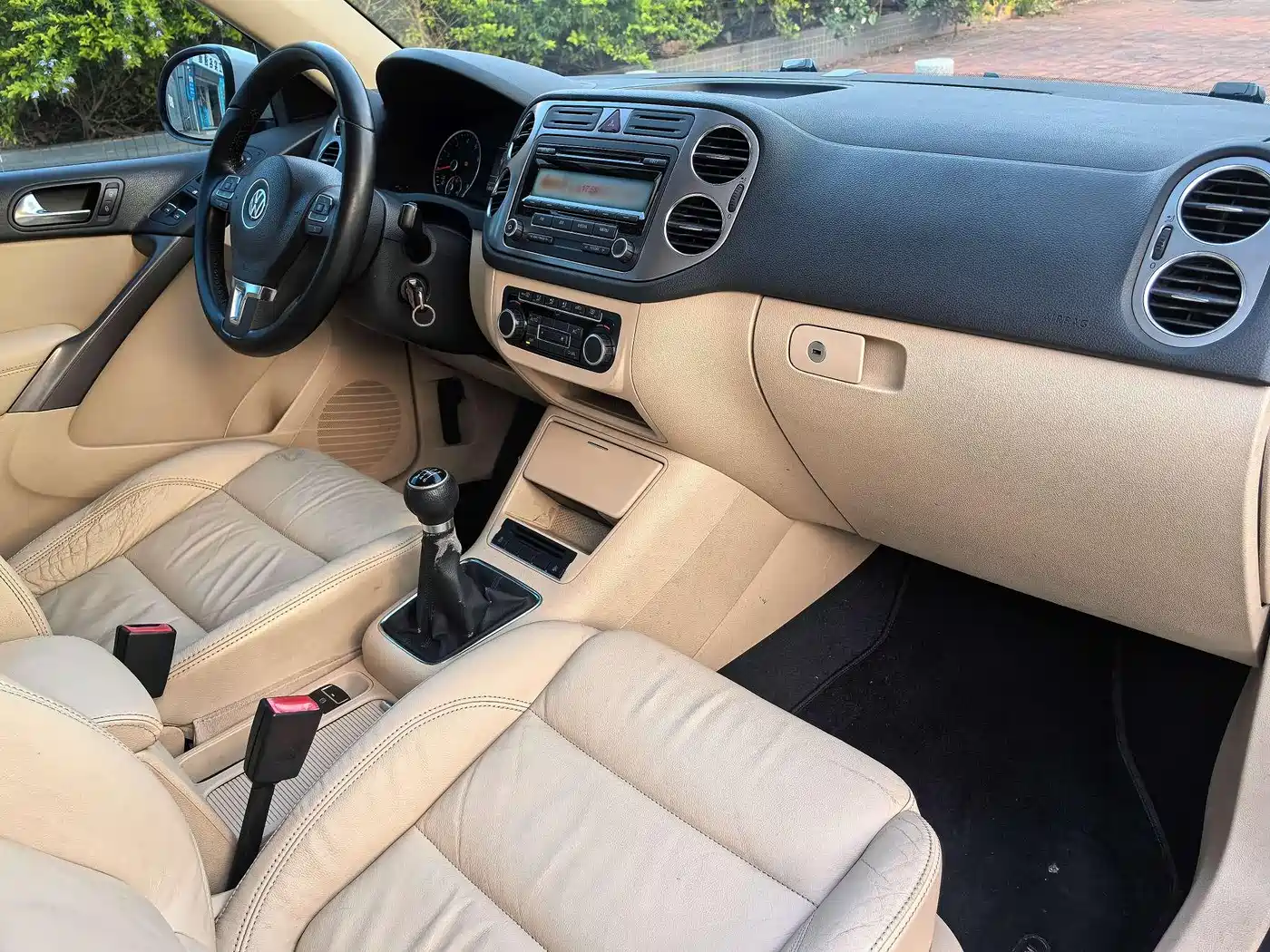 Volkswagen Tiguan 2012 1.8TSI Manual 2WD Metro Edition фото 11