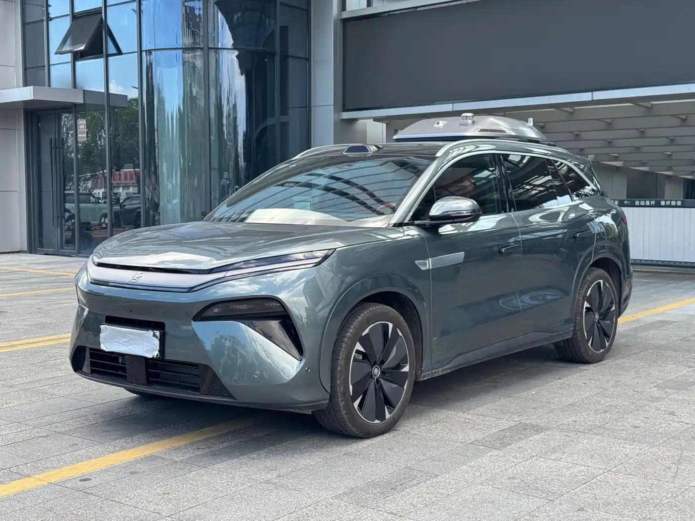 BYD Tang L 2025