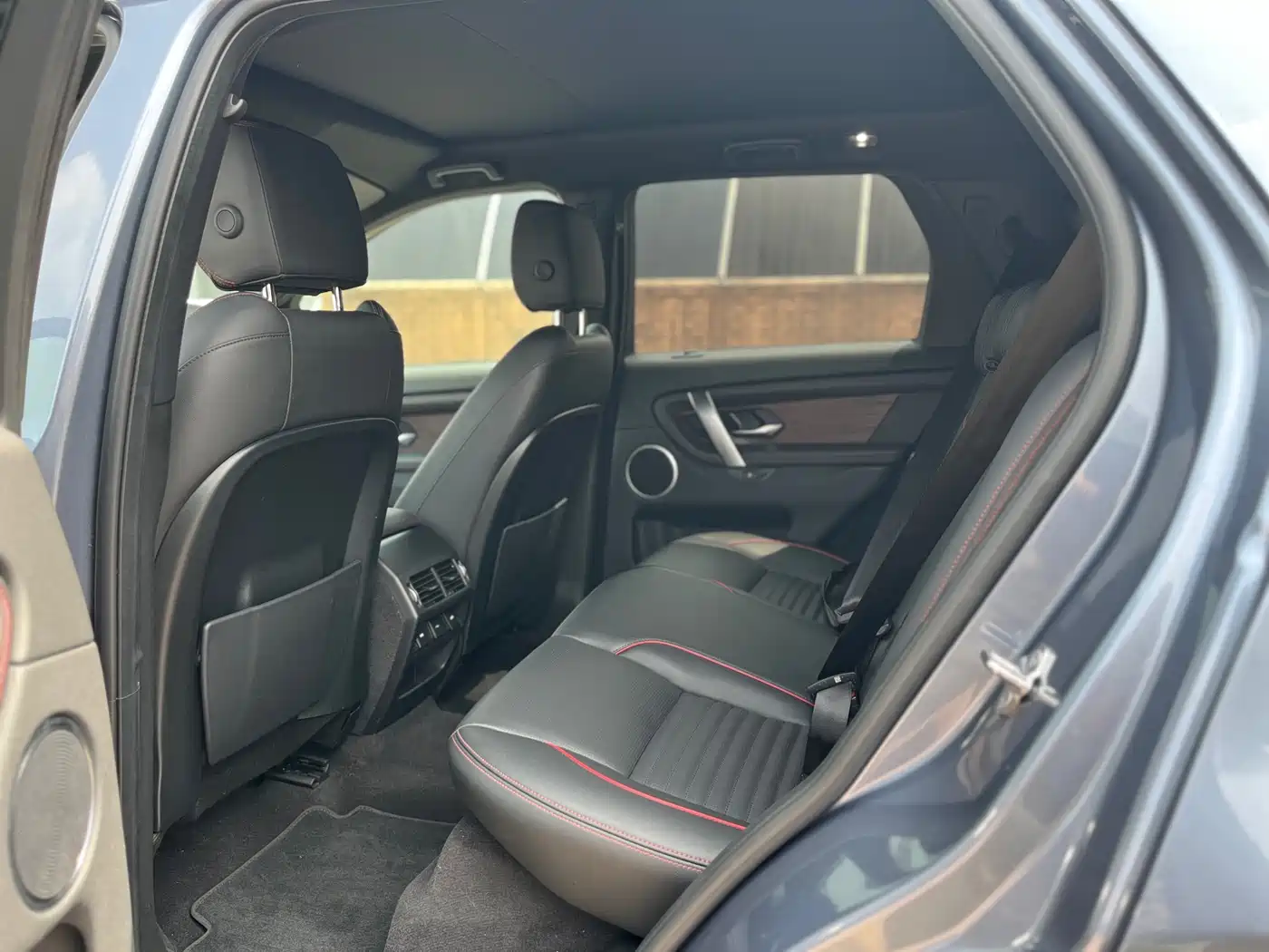 Land Rover Discovery Sport 2020 249PS R-Dynamic Performance фото 13