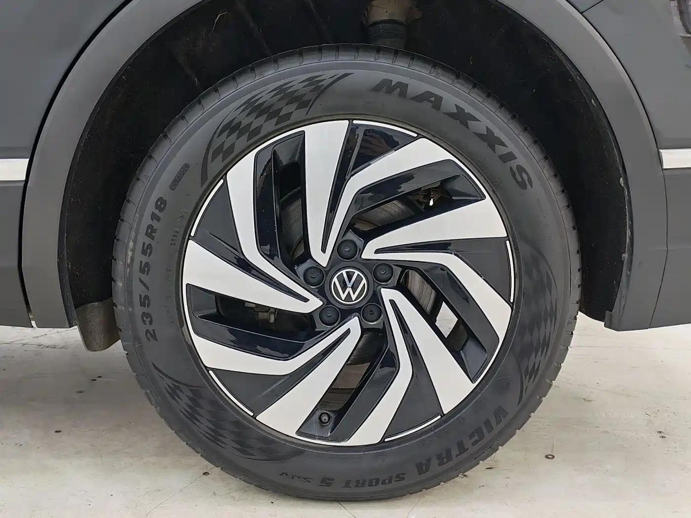 Volkswagen Tiguan L 2023 280TSI 2WD Trend Limited Edition фото 16
