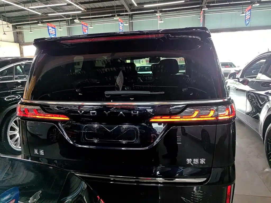 Voyah Auto Voyah Dreamer 2022 2022 Low-carbon Dream+Smart Package