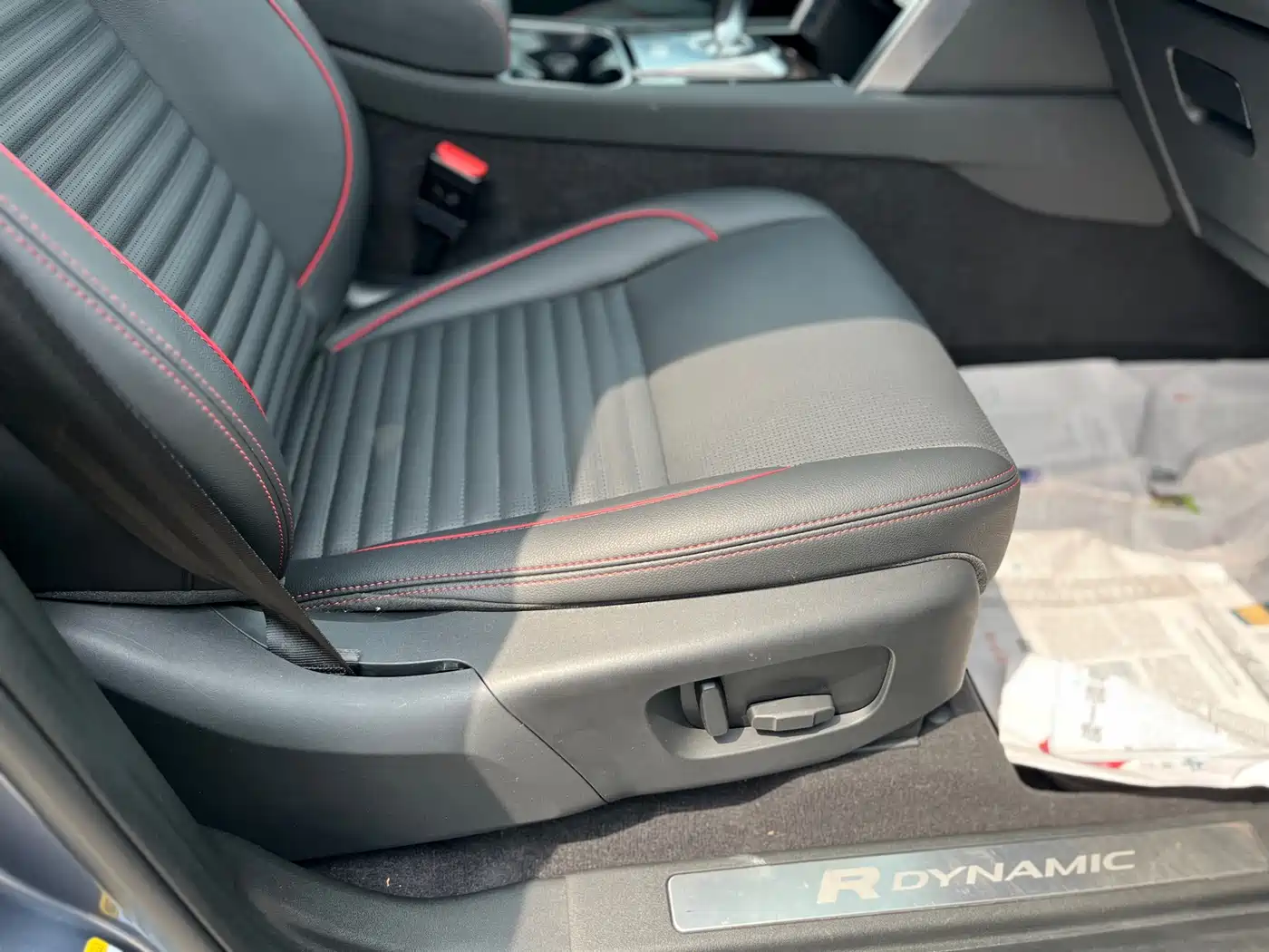 Land Rover Discovery Sport 2020 249PS R-Dynamic Performance фото 22