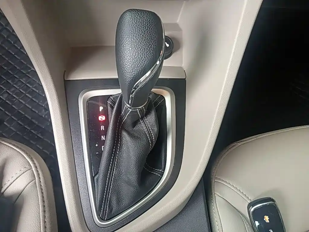 Фото 14 - Buick Excelle