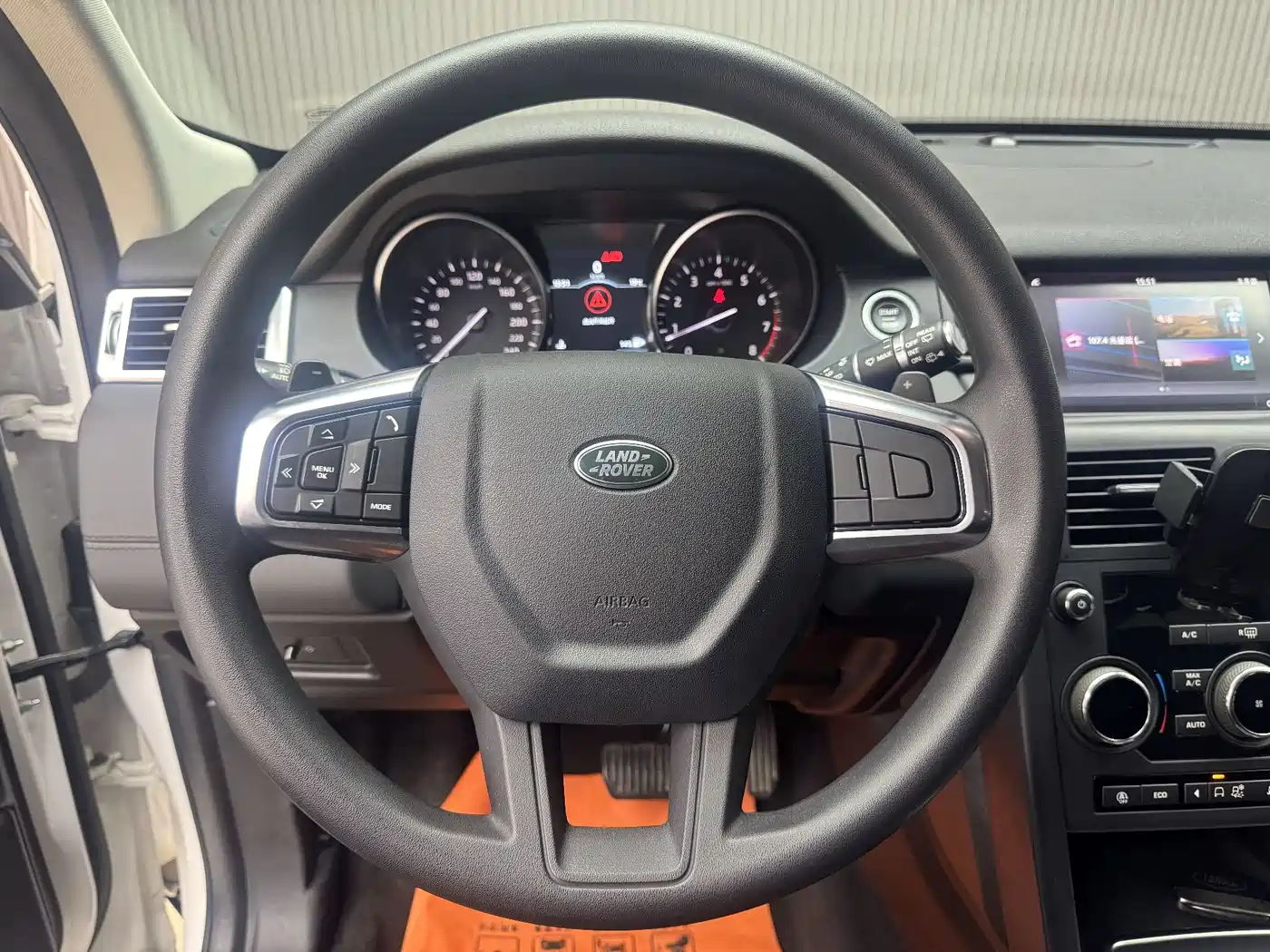 Land Rover Discovery Sport 2018 240PS PURE Edition фото 4