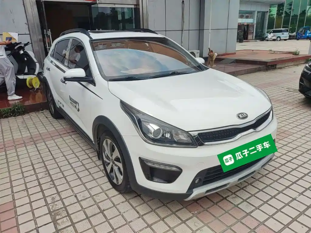 Kia KX CROSS 2018 1.6L Automatic Smart Sunroof Edition фото 4