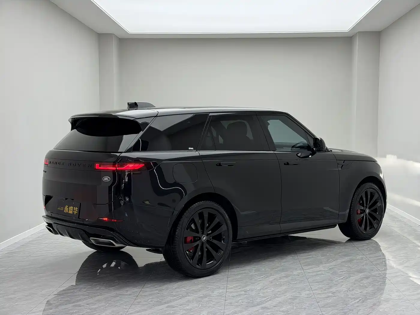 Land Rover Range Rover Sport 2025 2025 400PS Hidden Edge Special Edition