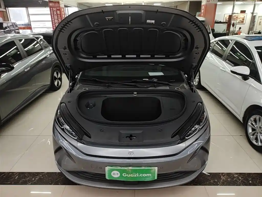 BYD Qin L 2025 EV 470KM Leading Edition фото 16