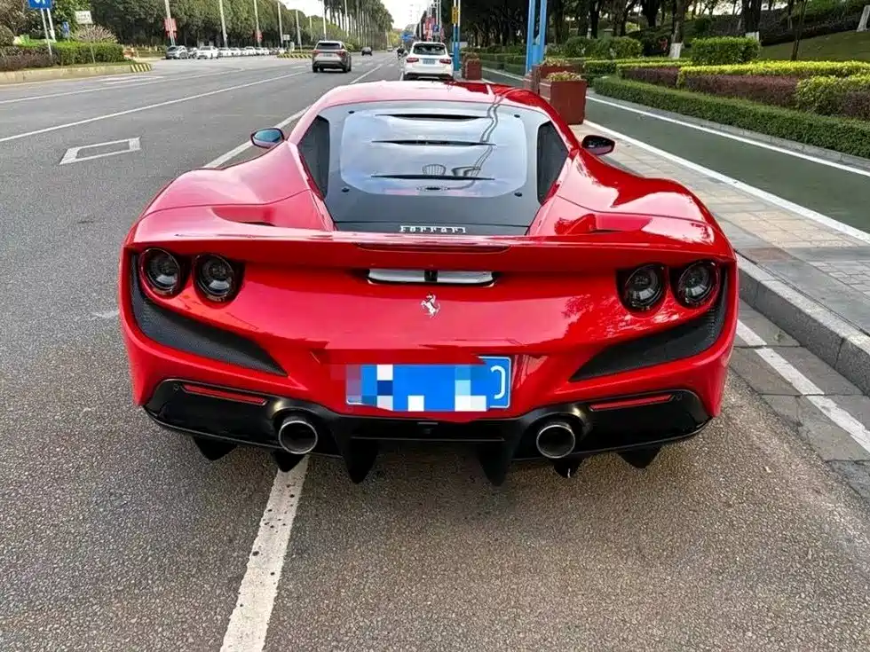 Ferrari F8 2022 2019 Tributo 3.9T V8