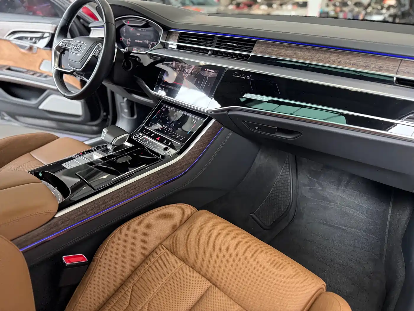 Audi A8 2021 A8L 55 TFSI quattro Premium фото 8