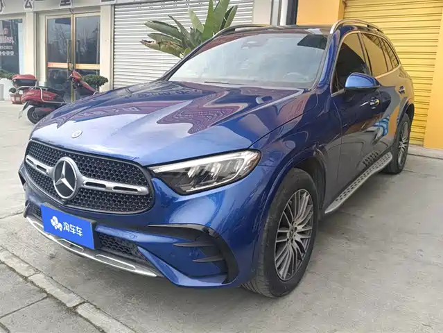 mercedes-benz glc