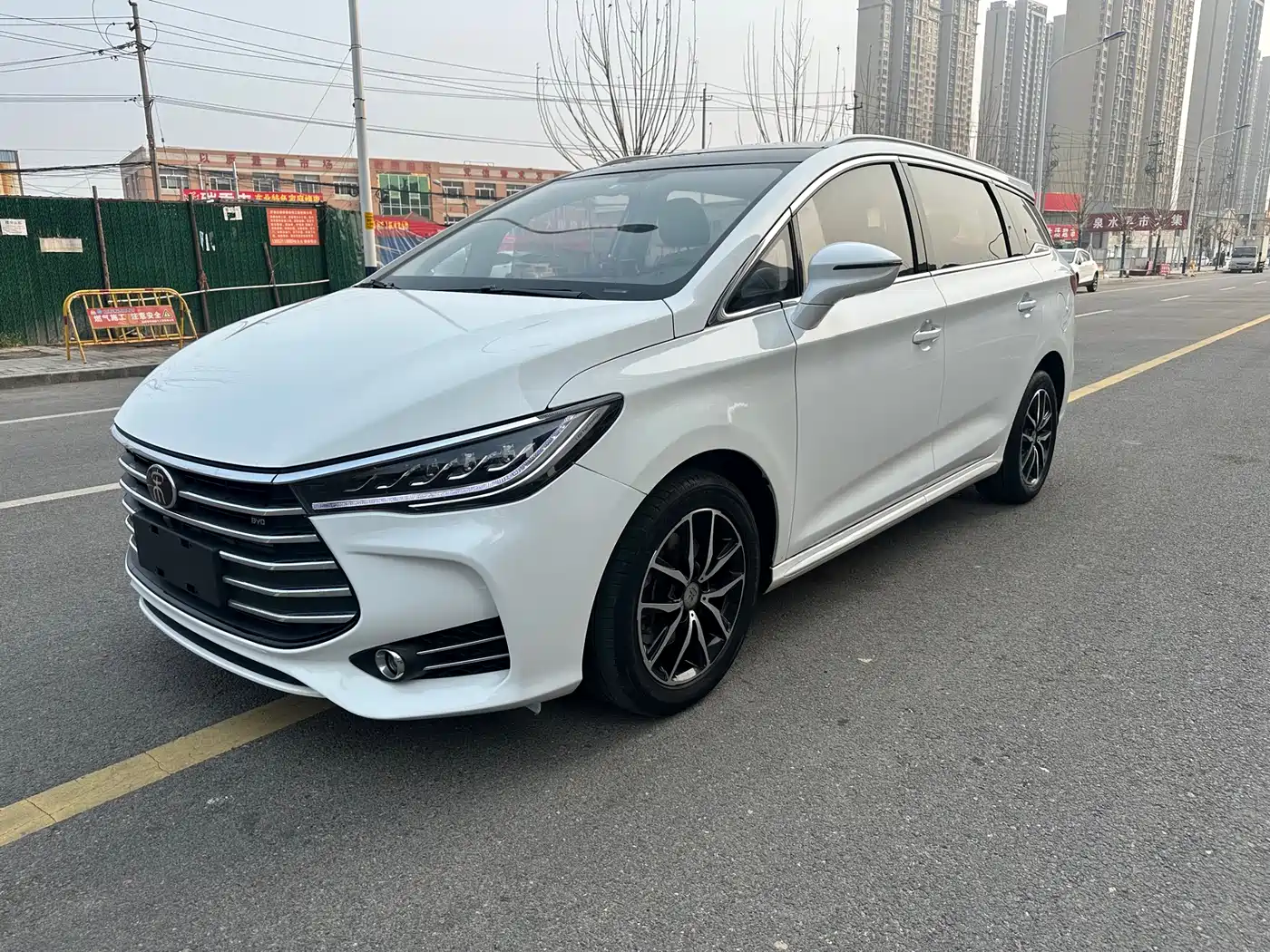 BYD Song MAX 2017 1.5T Auto Smart Connect Premium 7-seater