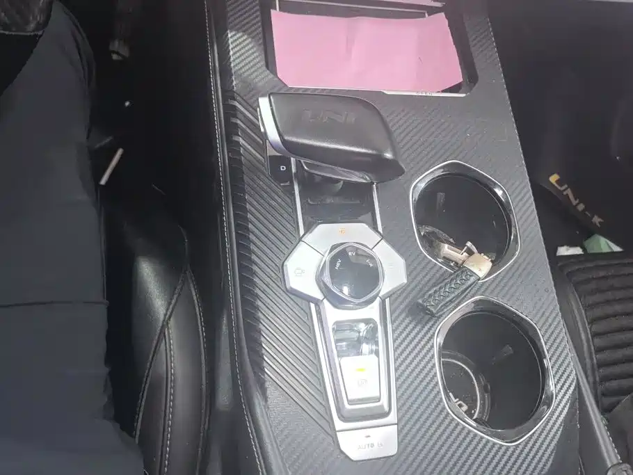 Changan UNI-K iDD 2023 2023 Smart Electric iDD 1.5T 135km Smart Fun Edition