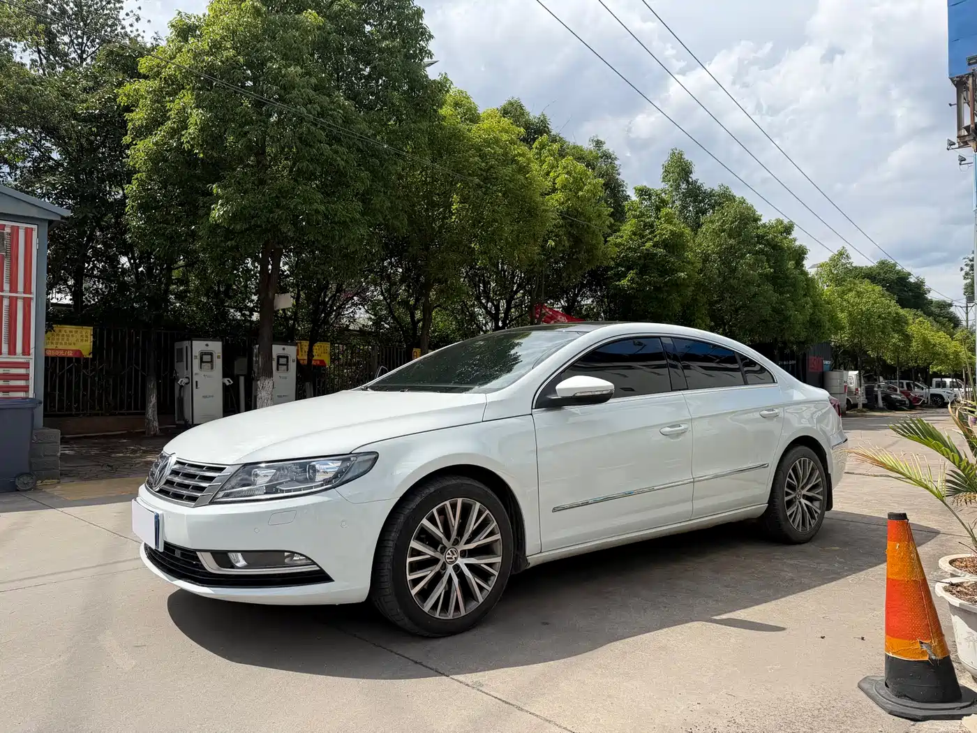 Volkswagen FAW-Volkswagen CC 2016 300TSI 25th Anniversary Edition