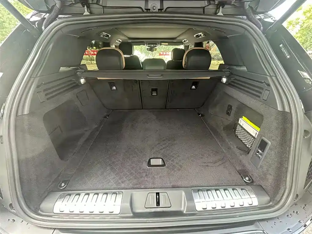 Land Rover Range Rover Sport фото 20
