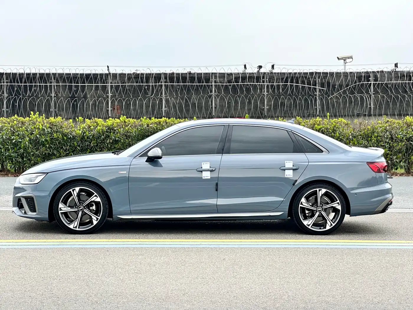 Audi A4L 2022 40 TFSI quattro RS Kit Burning Speed фото 4