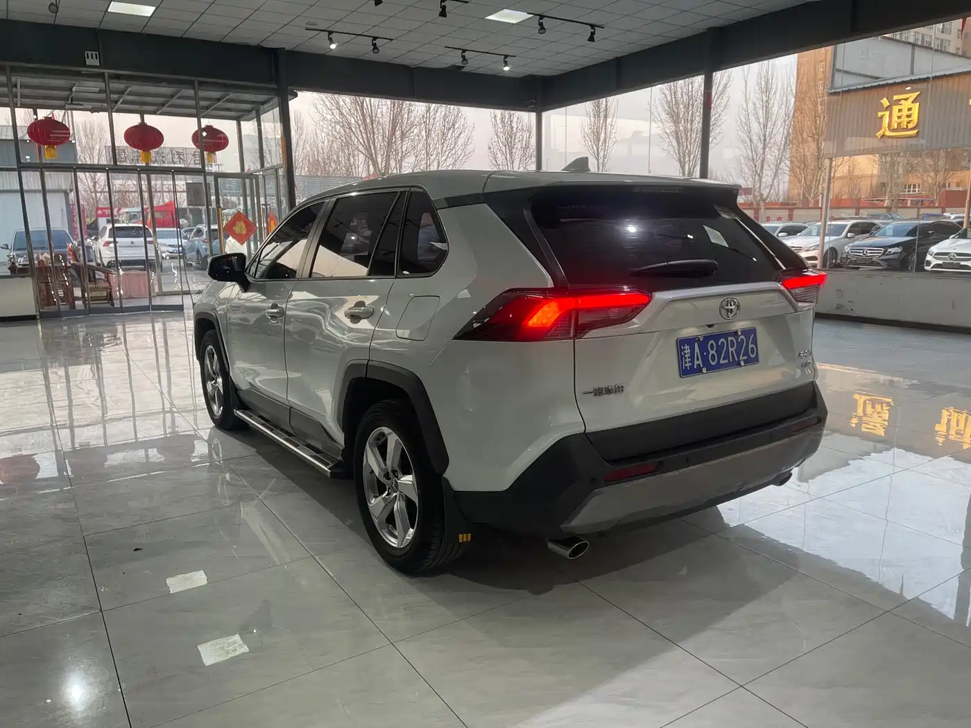 Toyota RAV4 Rongfang 2022 2.0L CVT 2WD Trend Plus Edition фото 7