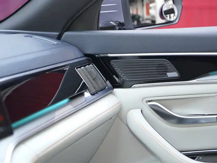 BYD Song PLUS PHEV 2021 DM-i 110KM Flagship фото 12