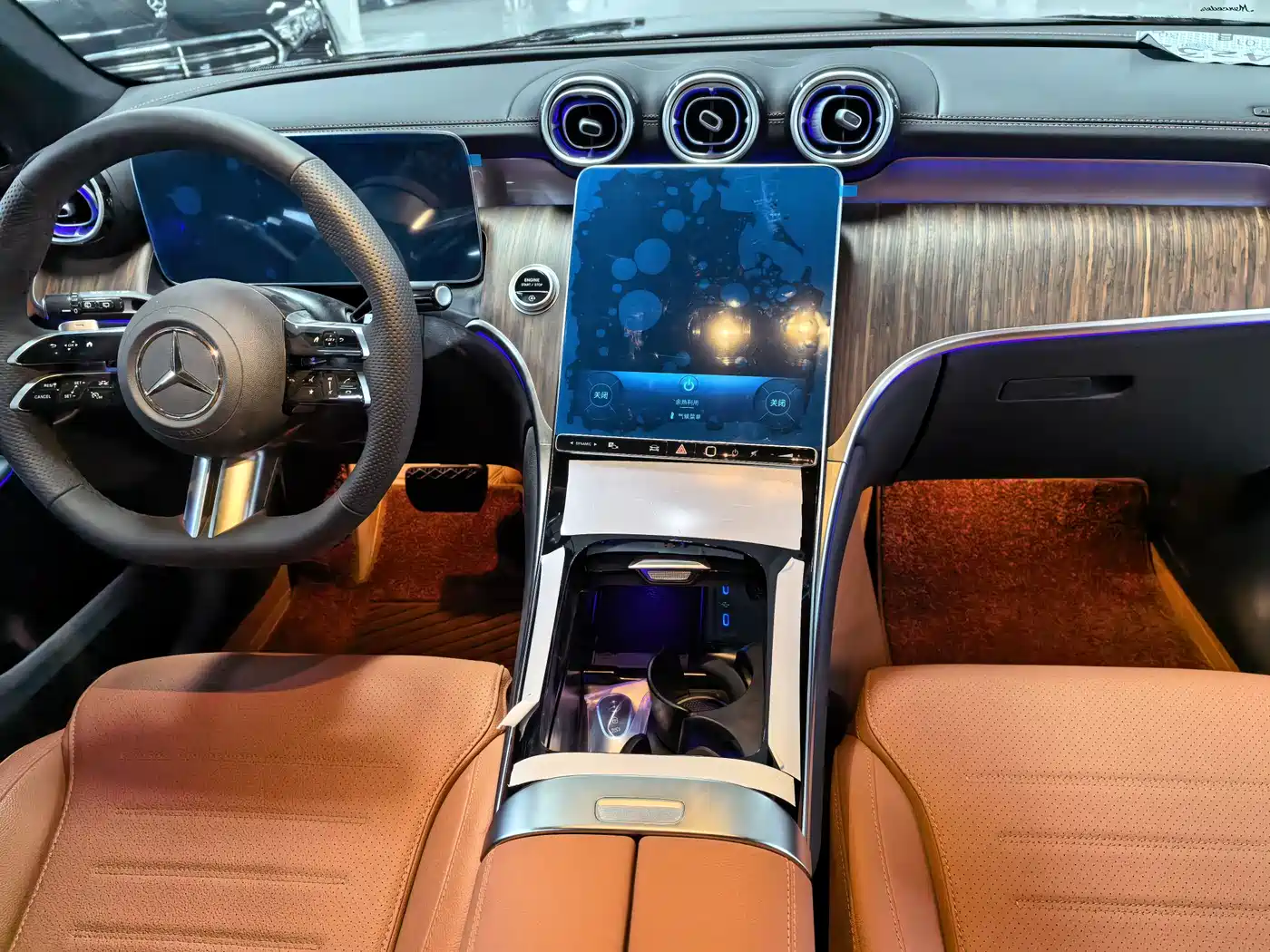 Mercedes-Benz GLC 2025 GLC 300 L 4MATIC Dynamic 5-seater фото 6