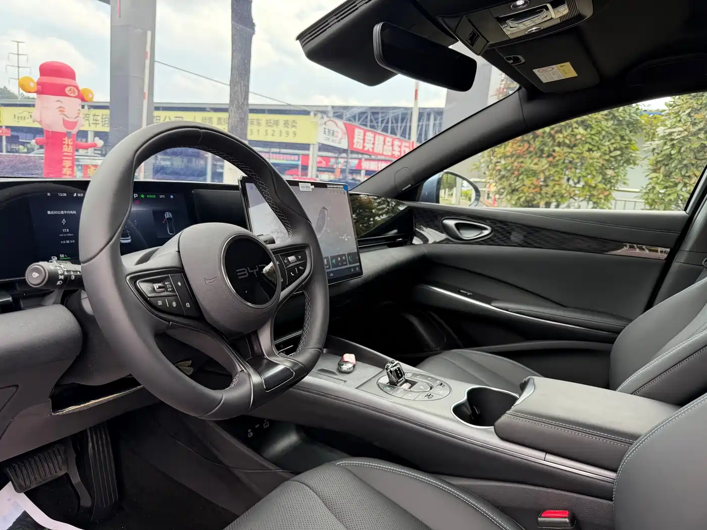 BYD Seal 2024 Glory Edition 650km AWD Performance фото 6