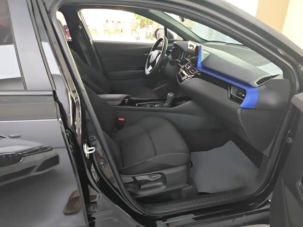 Toyota IZOA 2021 2020 2.0L Yi Xiang Edition