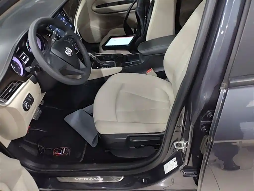 Buick Verano 2018 Sedan 15S Automatic Progressive фото 15