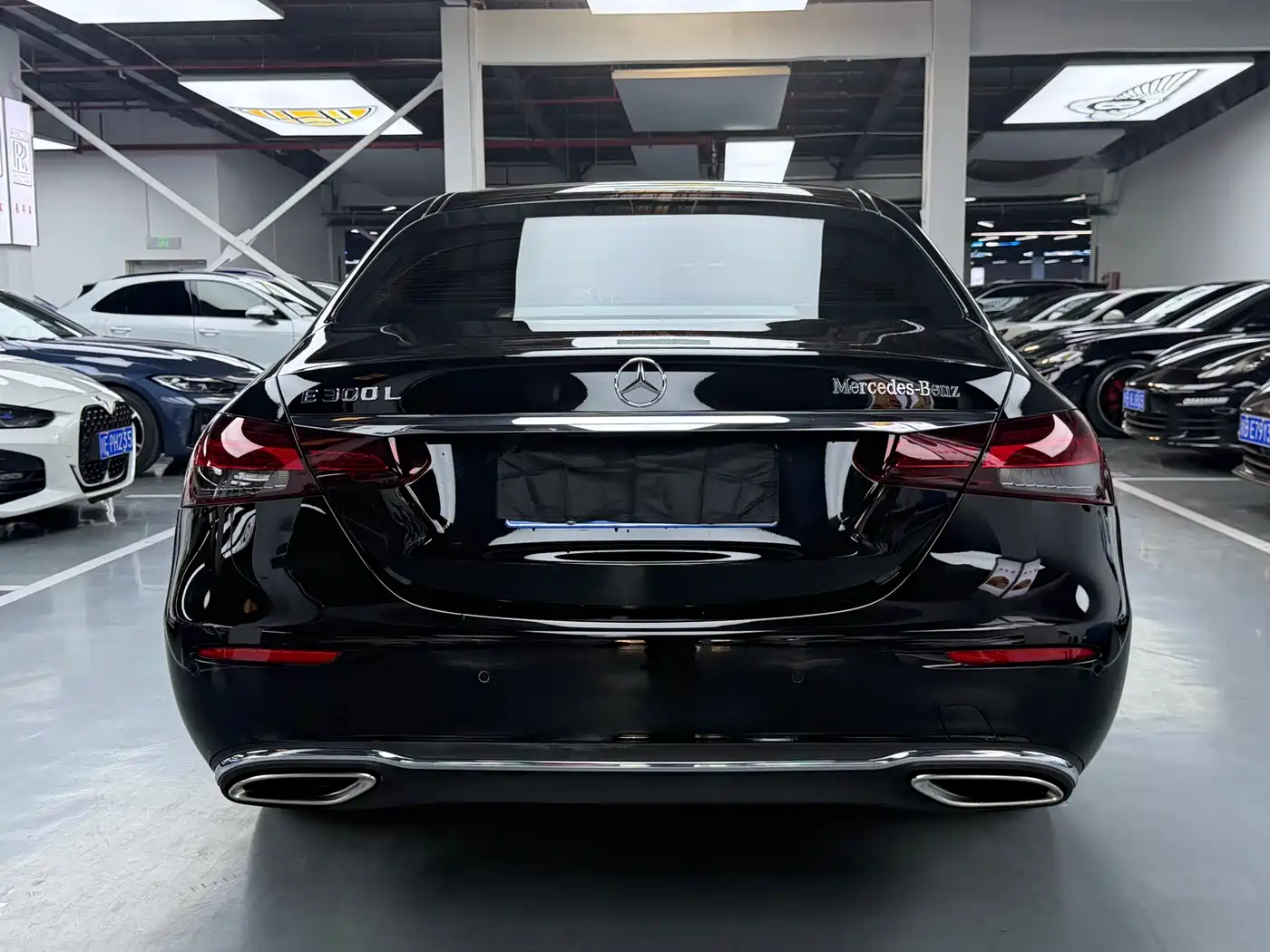 Mercedes-Benz E-Class 2022 E 300 L Fashion фото 20