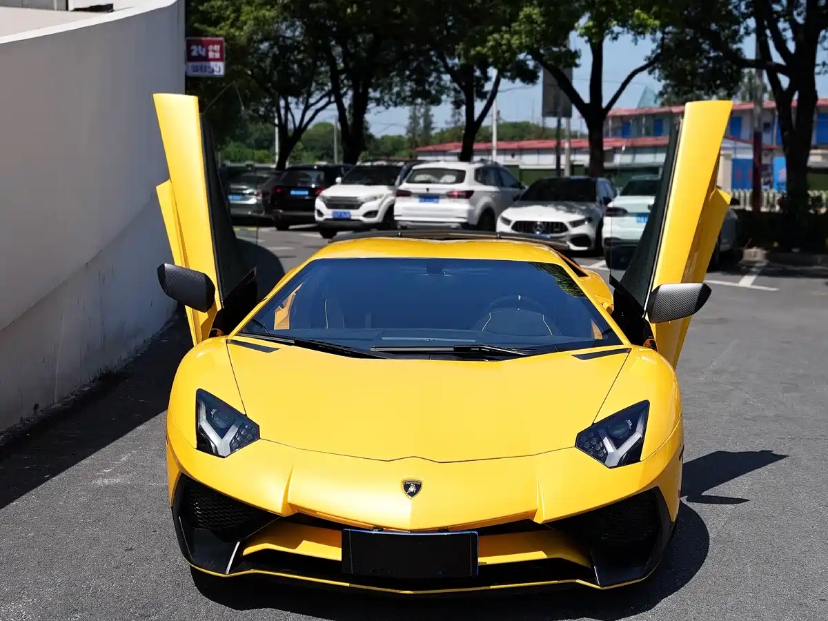 Lamborghini Aventador 2016 2015 LP 750-4 Superveloce