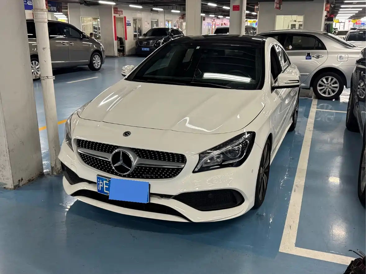 Mercedes-Benz CLA (Import) 2019 CLA 200 Fashion