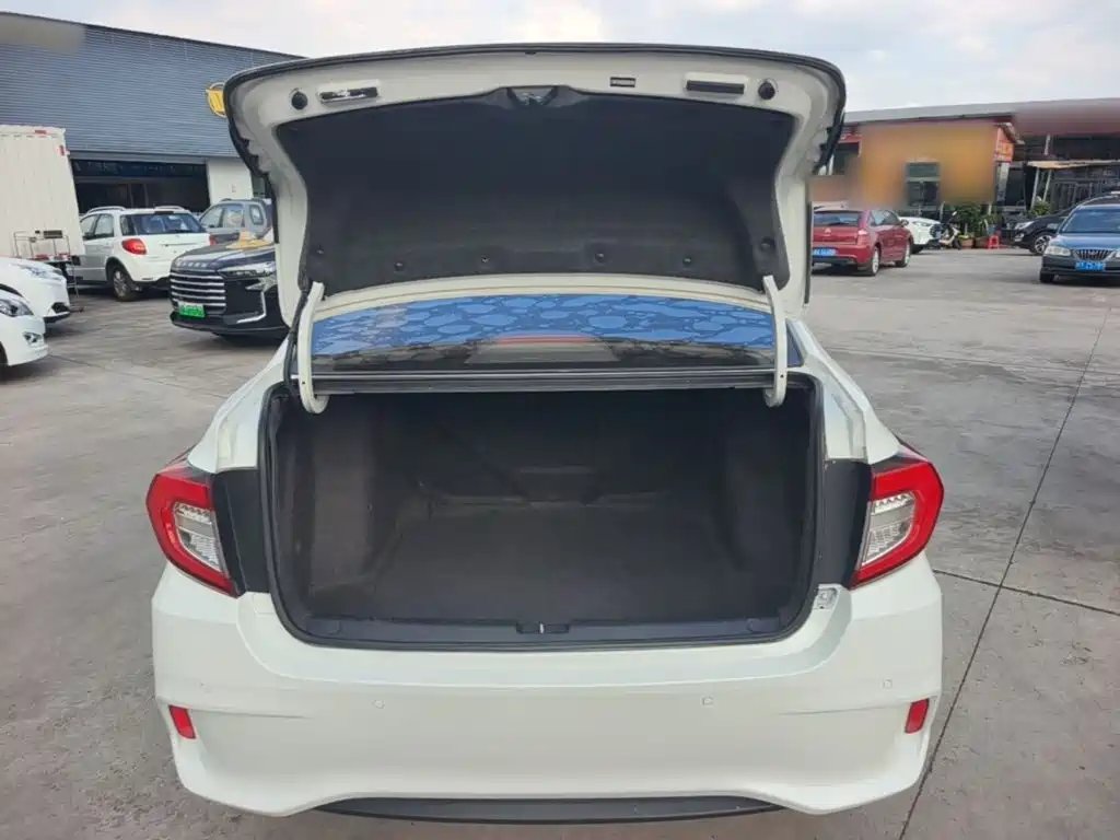 Honda ENVIX 2019 2019 180TURBO CVT Joy Edition China VI