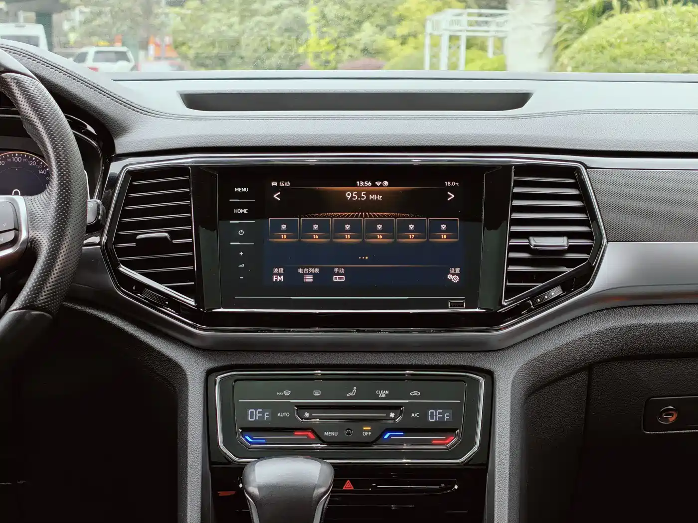 Volkswagen Teramont 2020 Teramont X 380TSI 4WD Luxury фото 14
