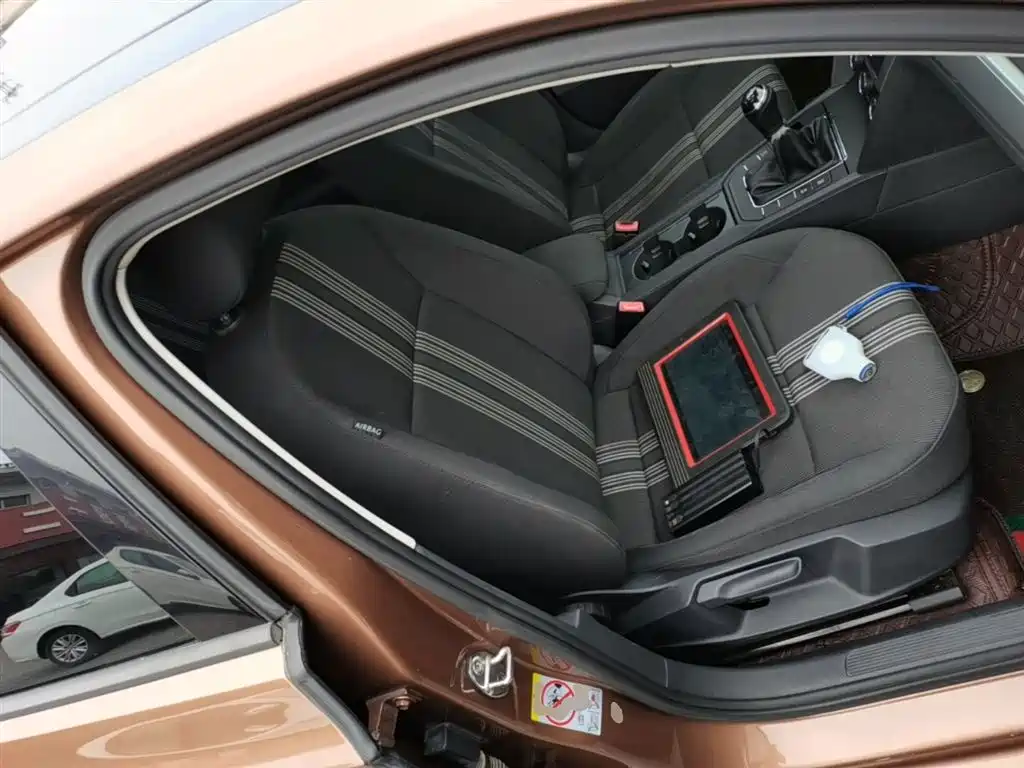 Volkswagen Lamando 2017 230TSI Manual Trend Edition фото 25