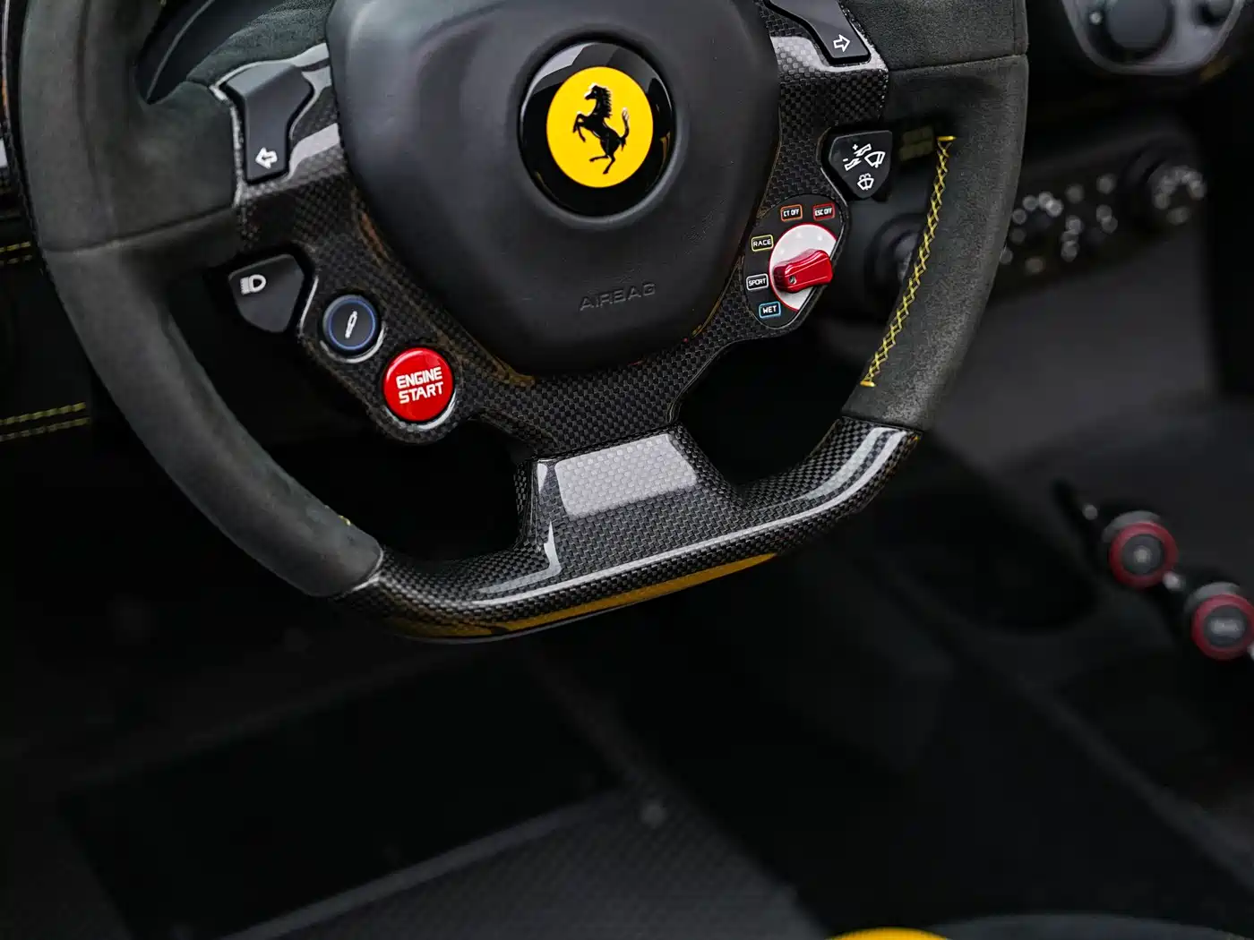 Ferrari 458 2016