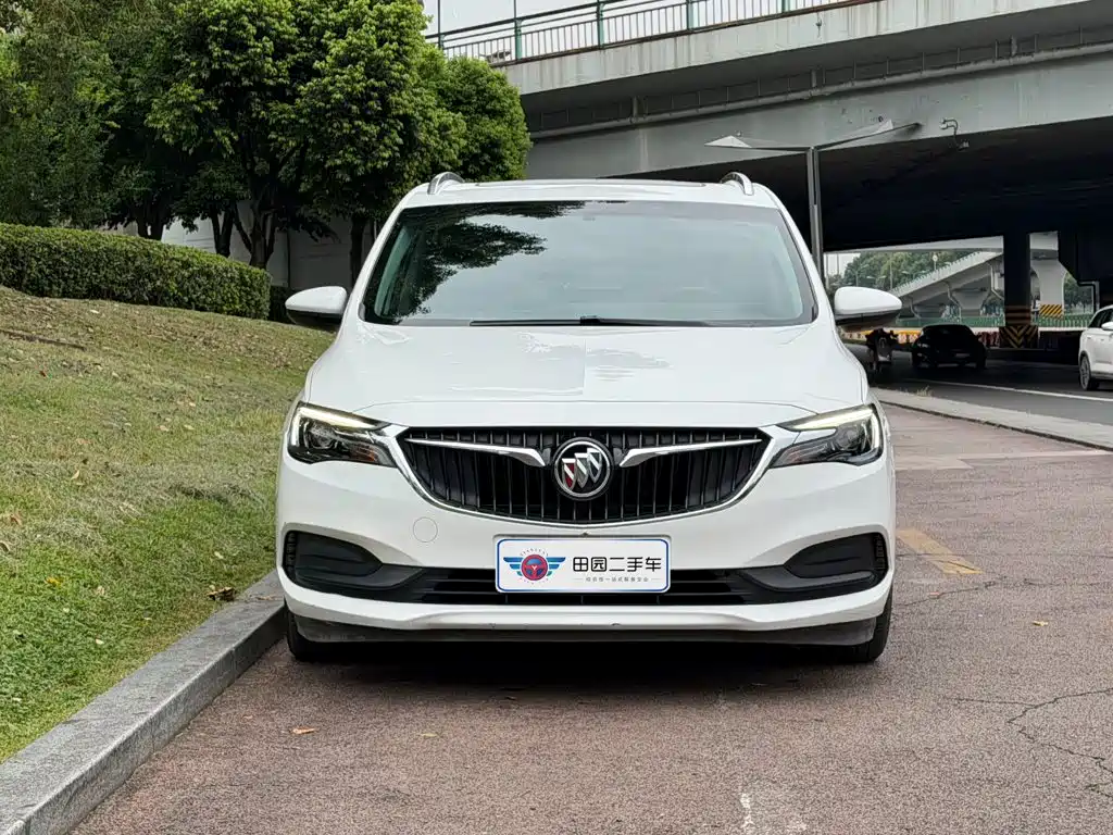 2023 Buick GL6