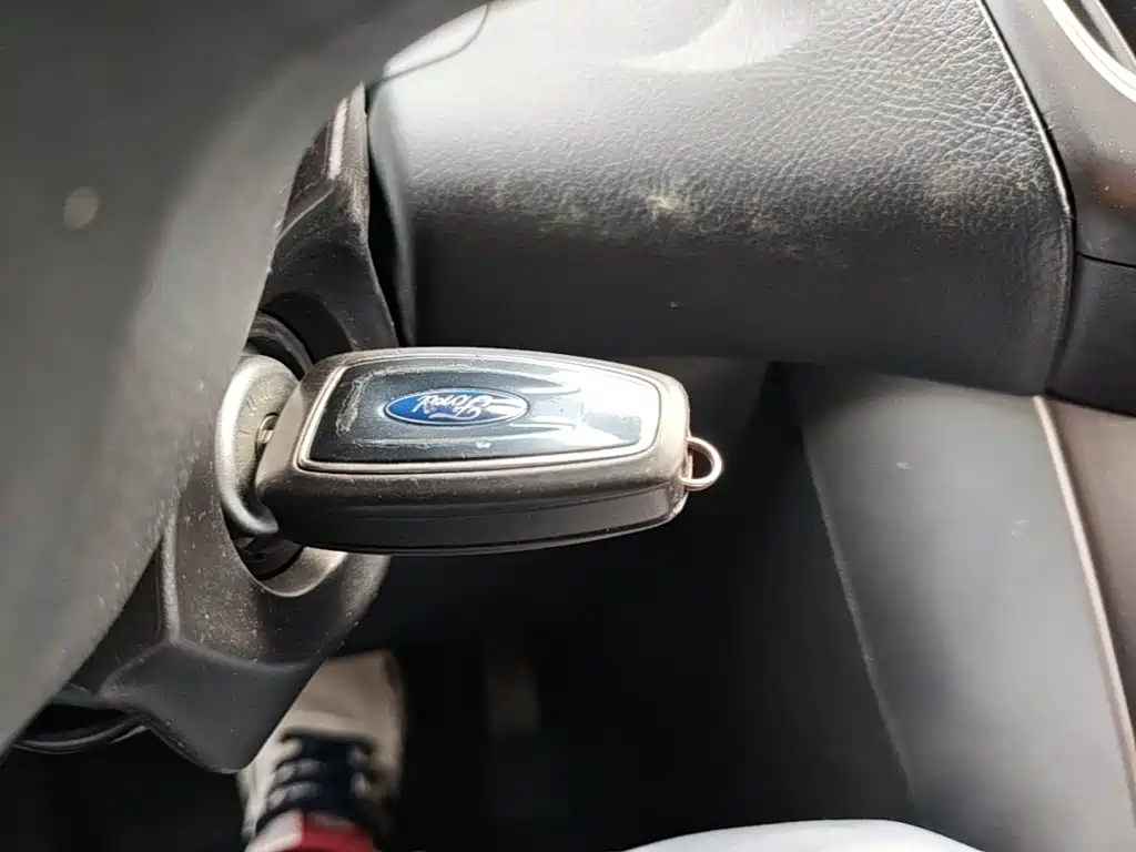 Ford Focus 2017 2017 Hatchback 1.6L Auto Comfort Smart Edition