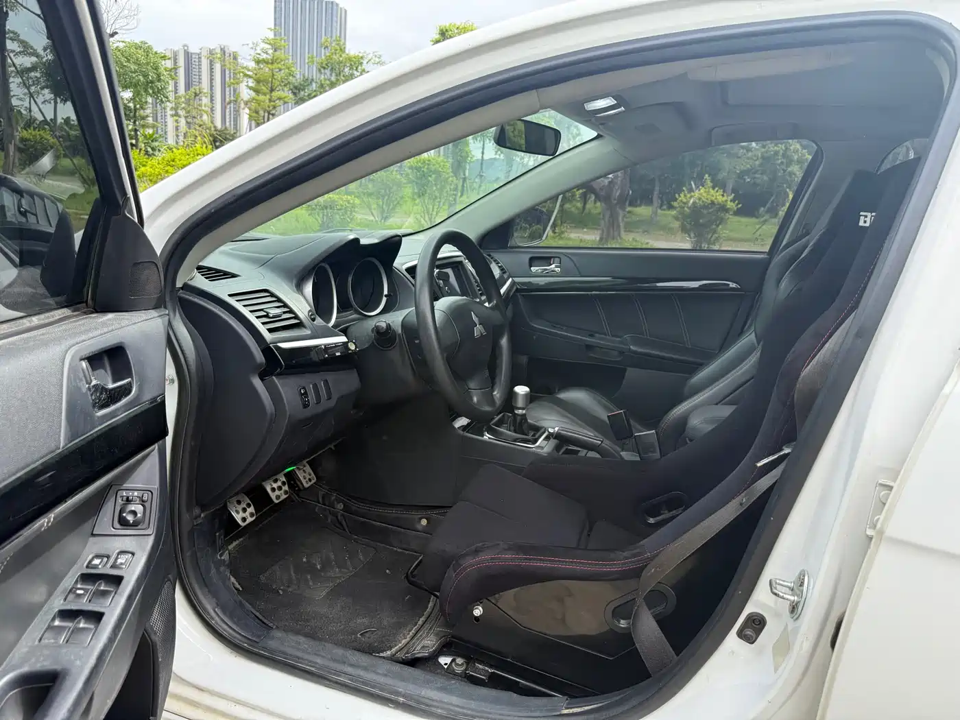 Mitsubishi Lancer EX 2017 2016 1.8L Manual Black & White Replica Edition