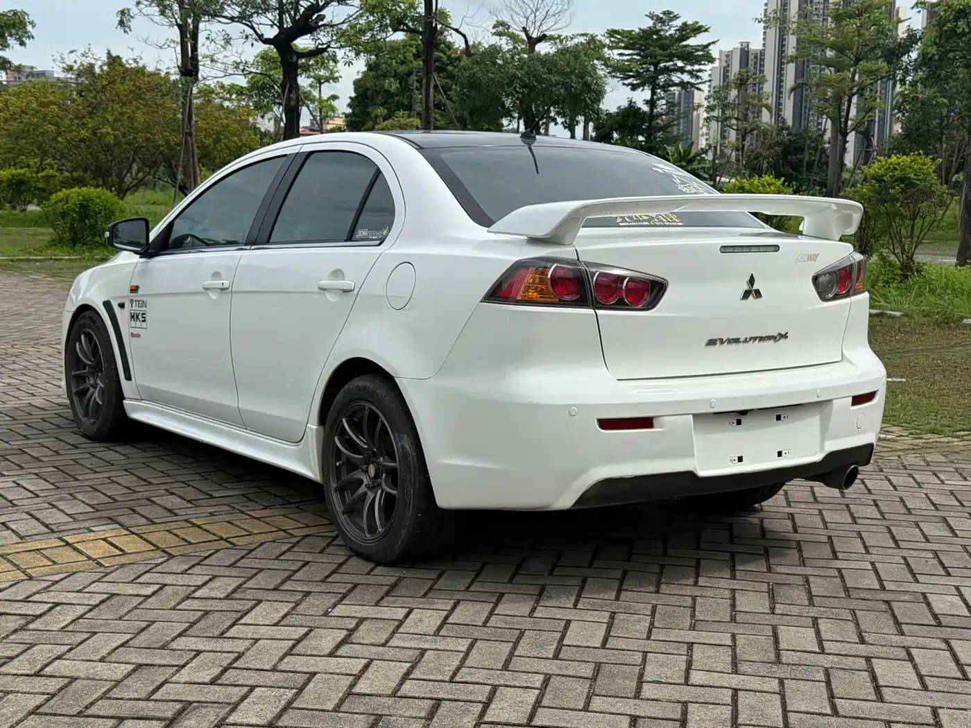 Mitsubishi Lancer EX 2017 2016 1.8L Manual Black & White Replica Edition