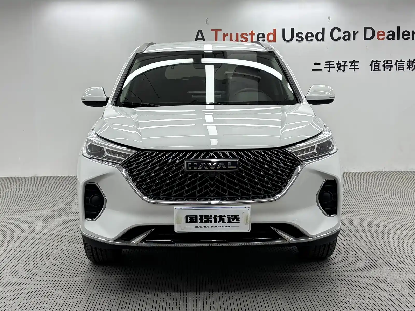 Photo 2 - Haval M6