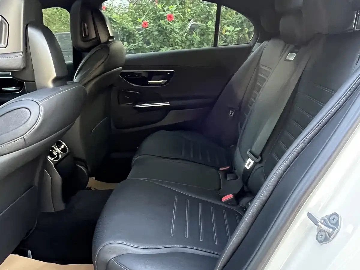 Mercedes-Benz C-Class 2022 Facelift C 200 L Sport фото 15