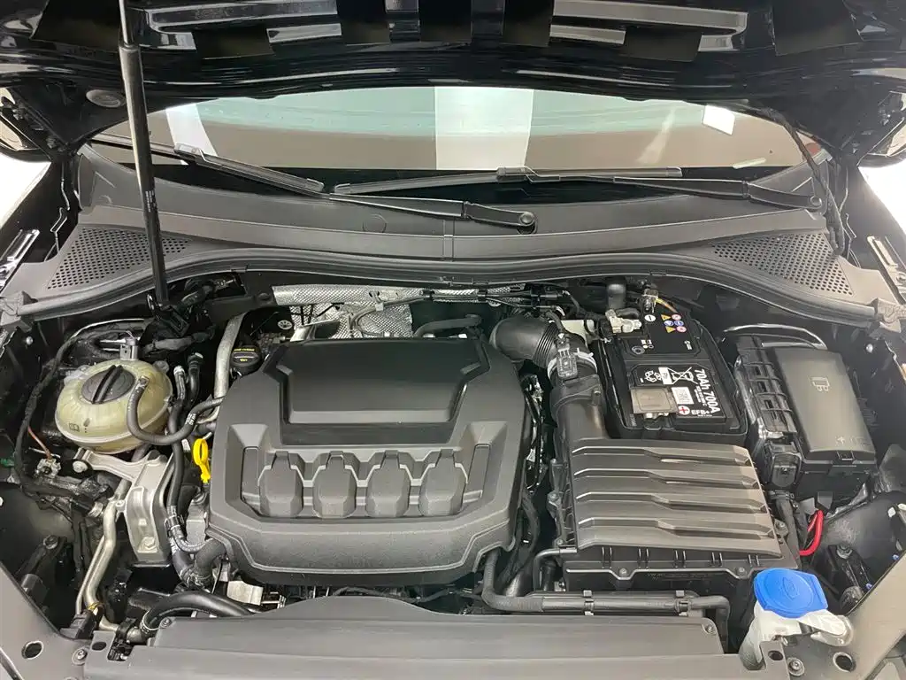 Volkswagen Tiguan L 2024 330TSI Automatic 2WD R-Line Premium Enjoyment Edition фото 26