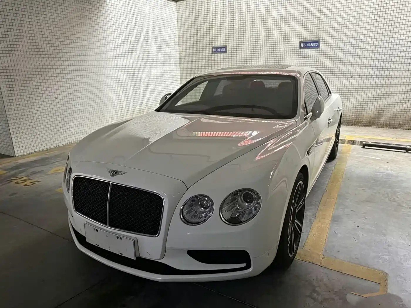 Bentley Flying Spur 2017 — пригон из Китая